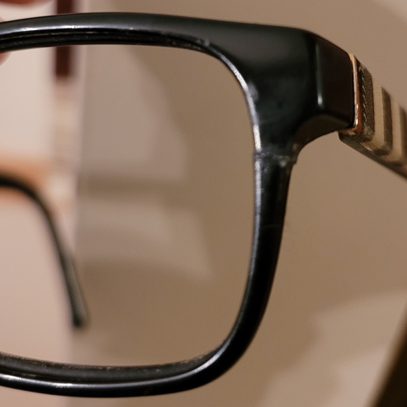 Vintage Burberry glasses frames, in fair condition - Picture 12 of 12